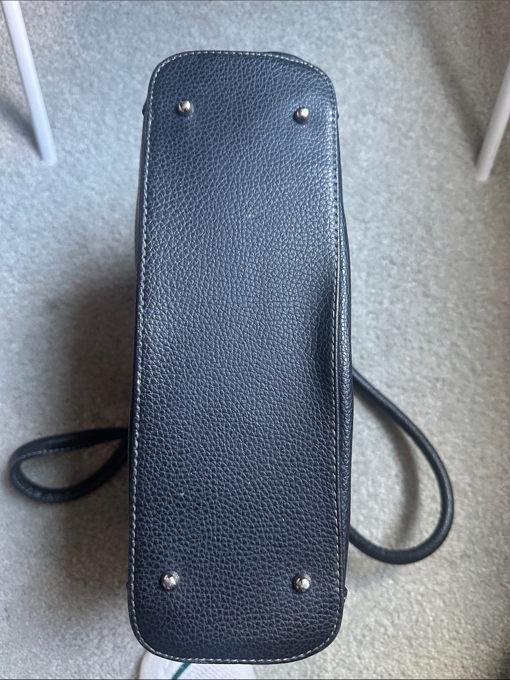 Tod’s Shoulder Bag - Picture 8 of 13